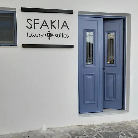 Sfakia Seaside Luxury Suites Khora Sfakion Exterior photo