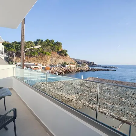 Sfakia Seaside Luxury Suites Khora Sfakion Exterior photo