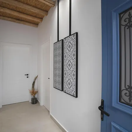 Sfakia Seaside Luxury Suites Khora Sfakion Exterior photo