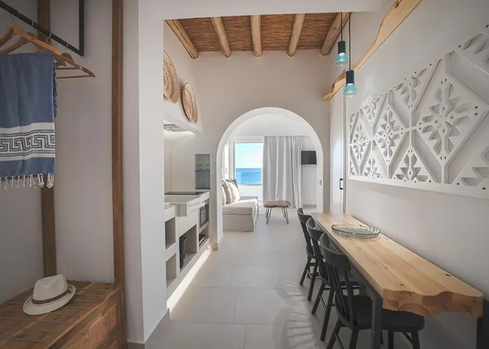 Sfakia Seaside Luxury Suites