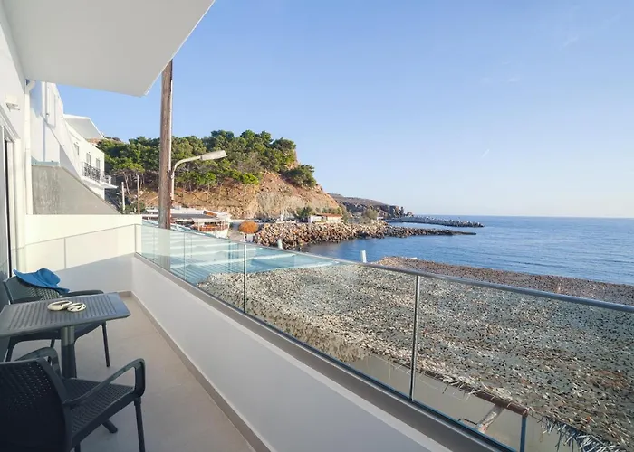 Sfakia Seaside Luxury Suites